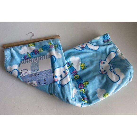 Hello Kitty & Friends Floaty Cinnamoroll Silk Touch Throw Blanket 50 X 70” NEW - Picture 1 of 12